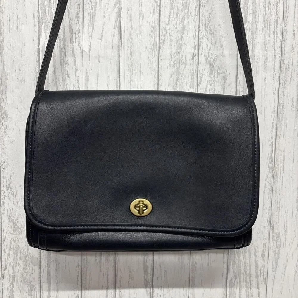Womens Vintage Coach 9812 Dark Navy Handbag